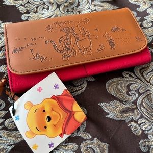 NWT Disney Winnie The Pooh Wallet